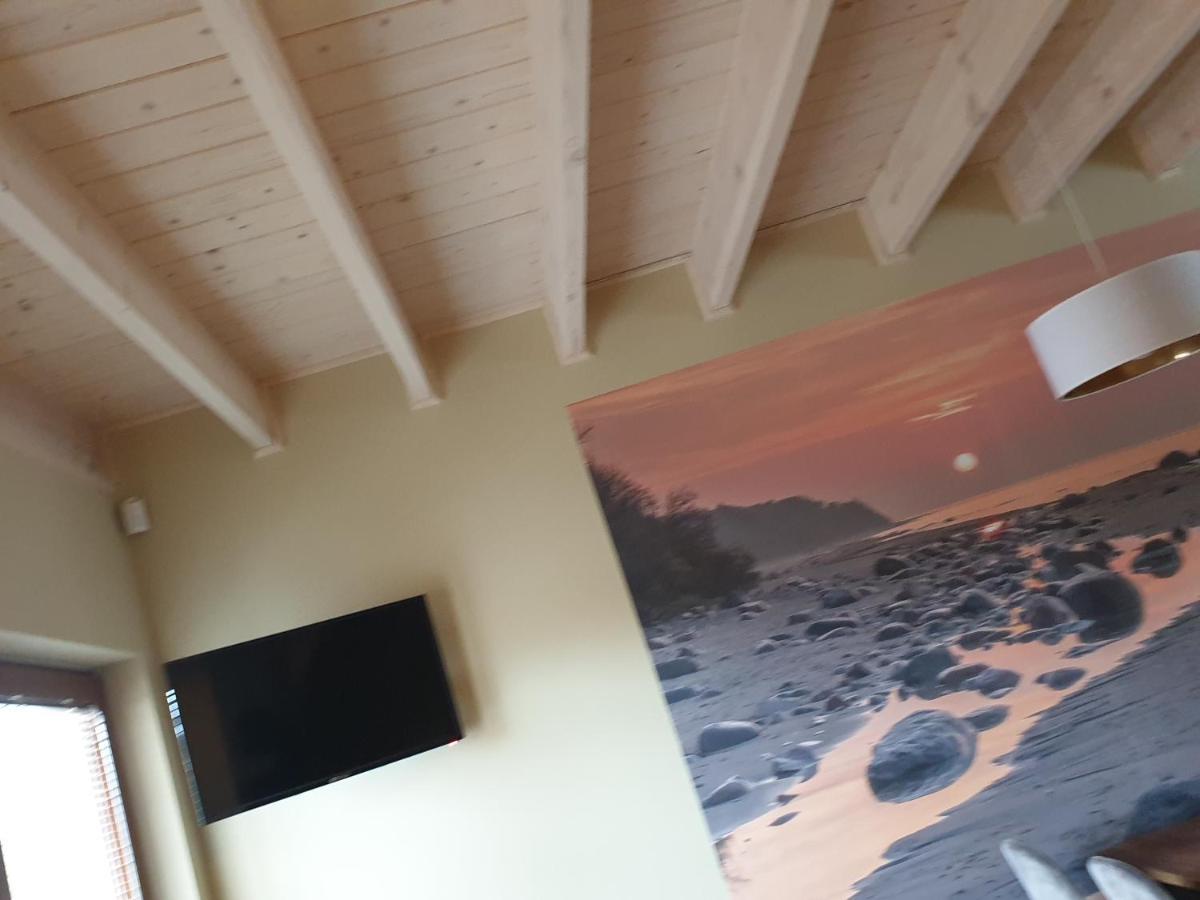 Osada Cztery Pory Roku - Dom Jesien Villa Kopalino Buitenkant foto