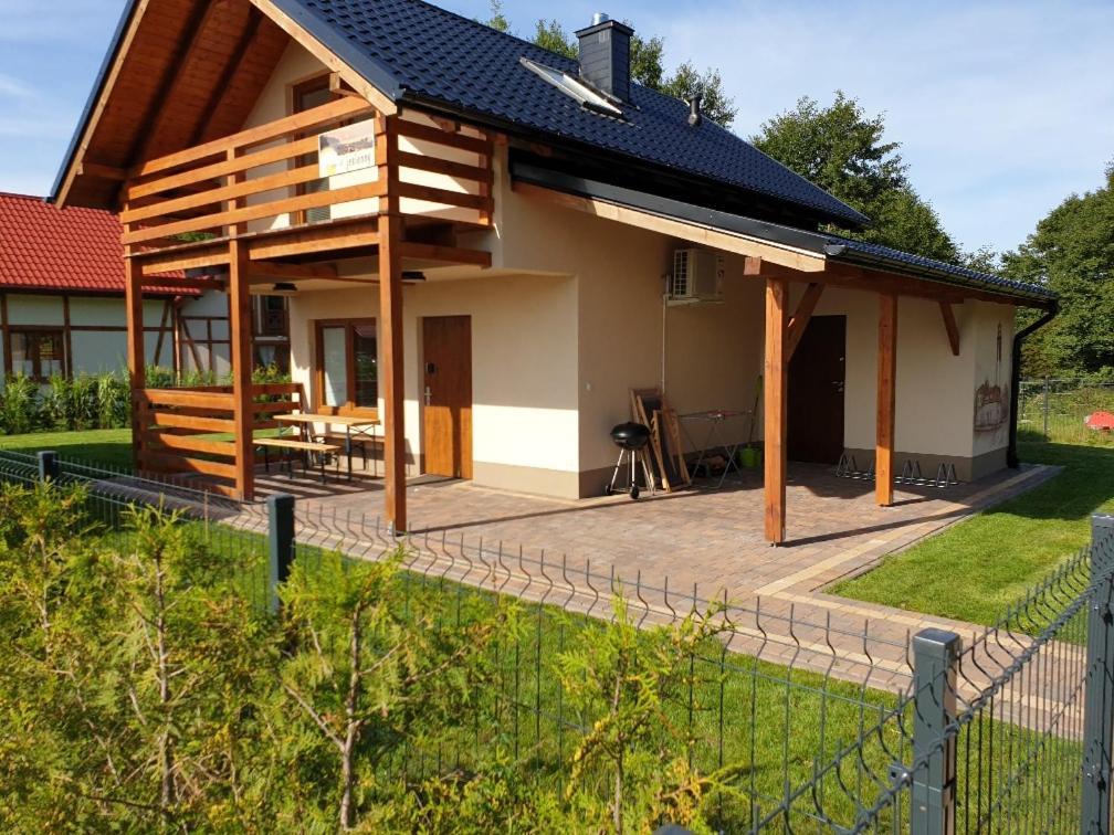 Osada Cztery Pory Roku - Dom Jesien Villa Kopalino Buitenkant foto