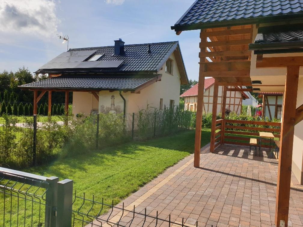 Osada Cztery Pory Roku - Dom Jesien Villa Kopalino Buitenkant foto