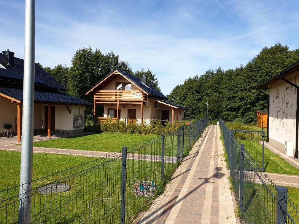 Osada Cztery Pory Roku - Dom Jesien Villa Kopalino Buitenkant foto