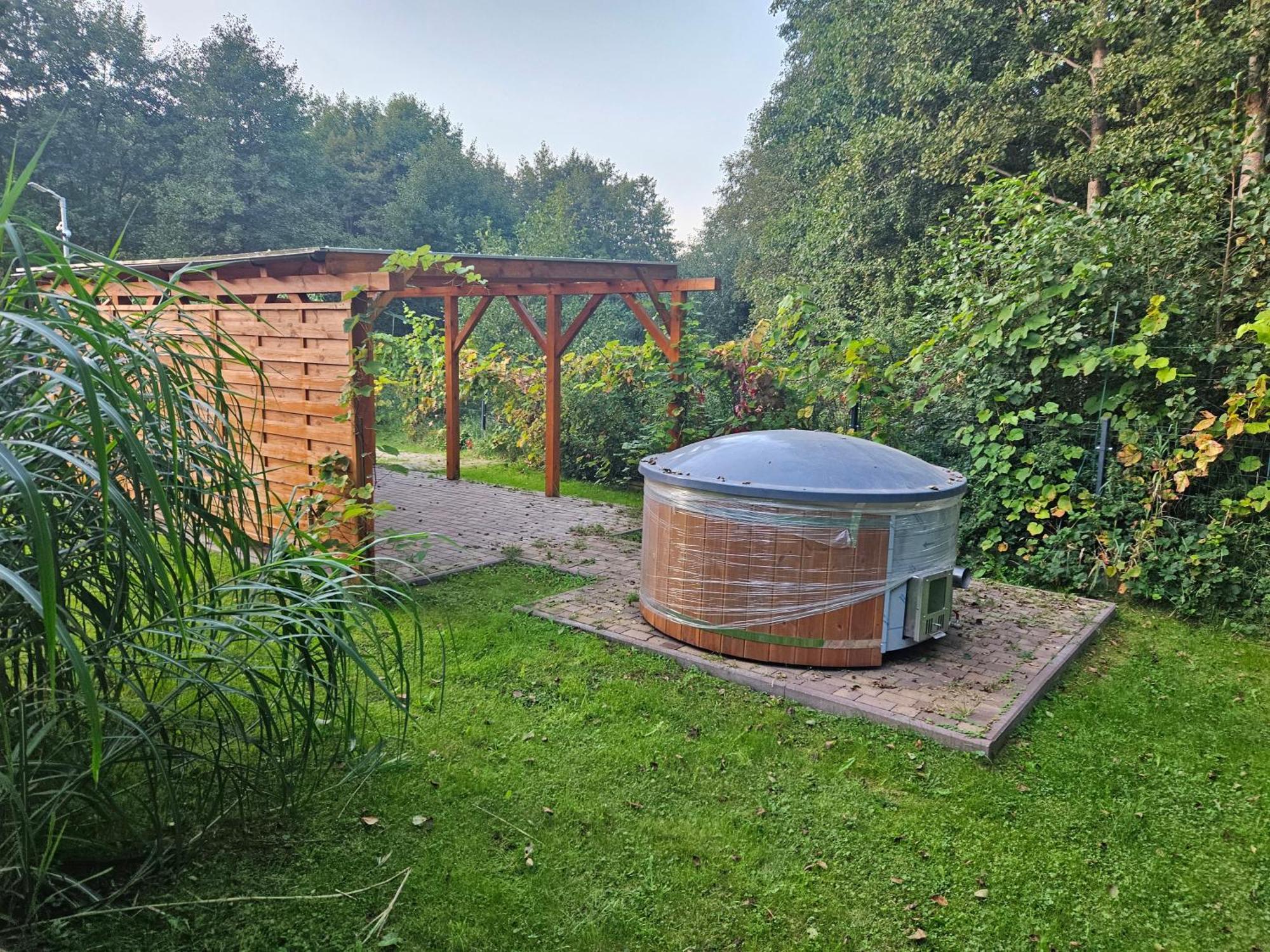 Osada Cztery Pory Roku - Dom Jesien Villa Kopalino Buitenkant foto