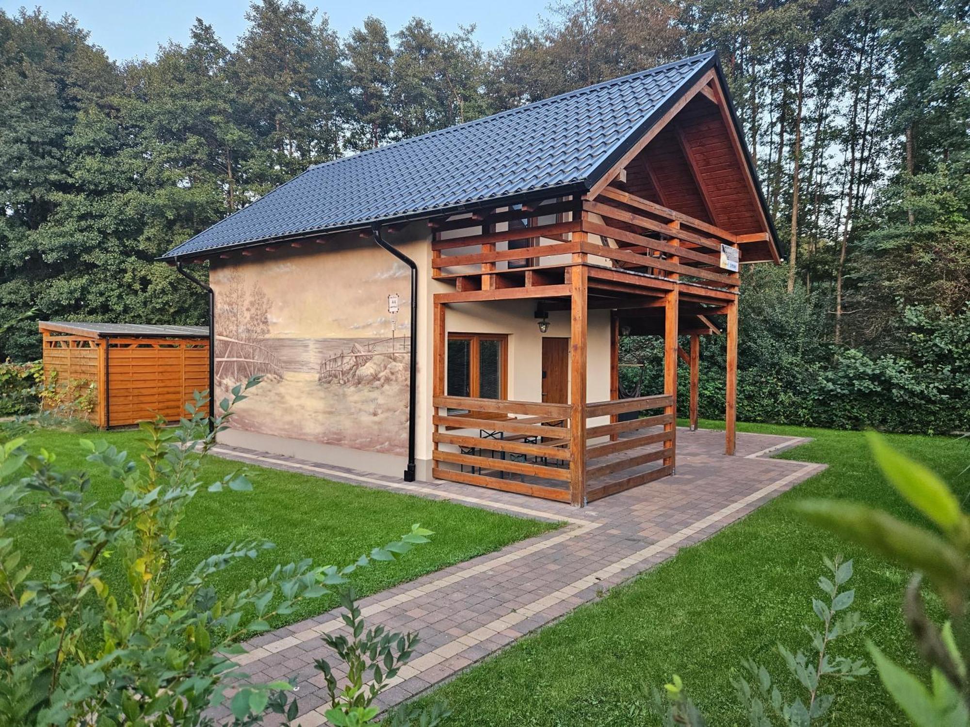 Osada Cztery Pory Roku - Dom Jesien Villa Kopalino Buitenkant foto